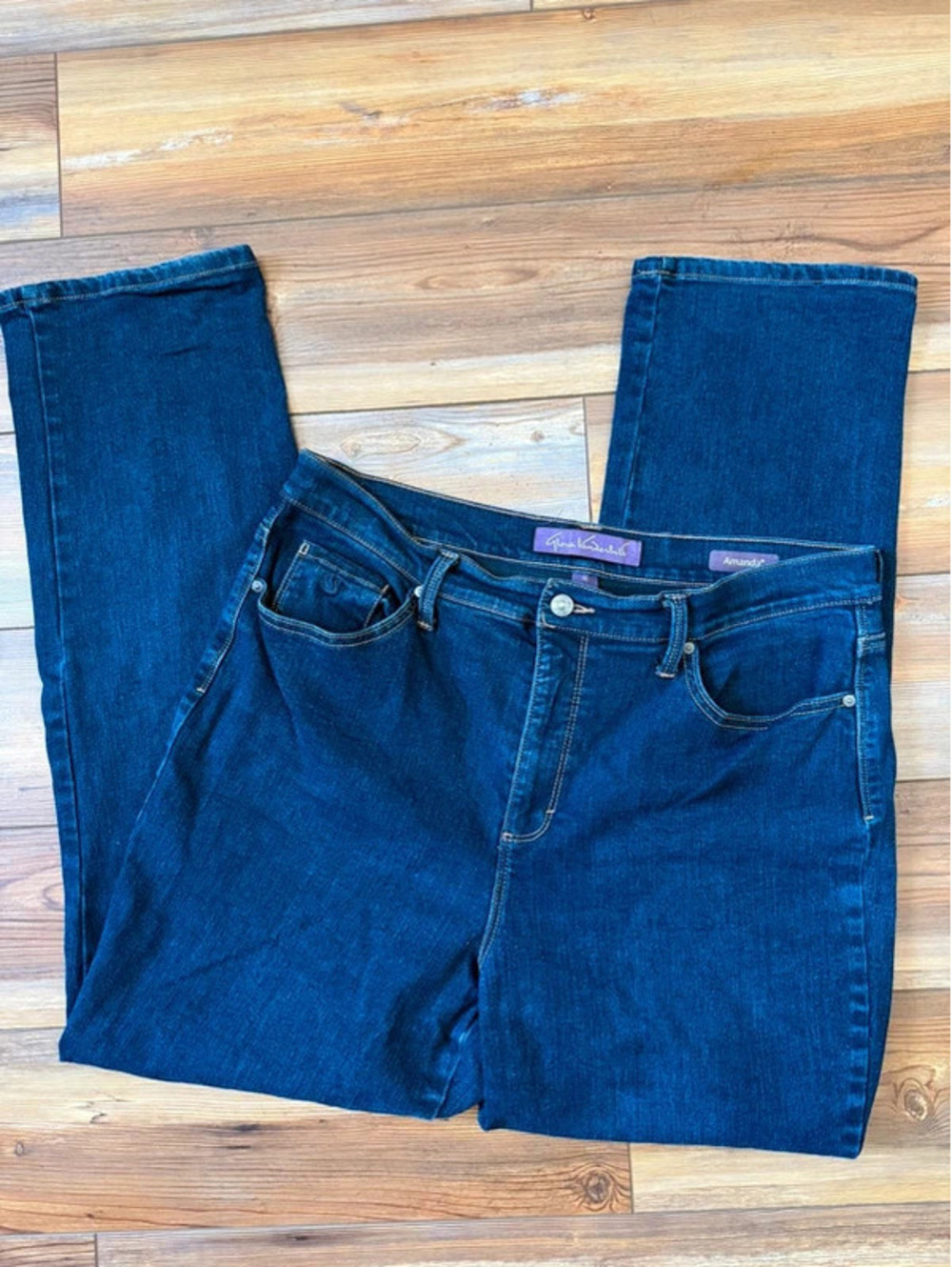 Gloria Vanderbilt Amanda jeans size 16